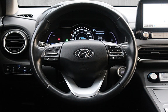 Hyundai Kona 19 of 30