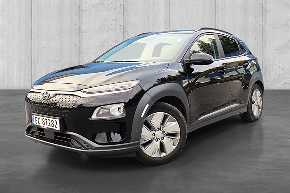 Hyundai Kona 2 of 30