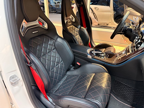 Mercedes-Benz C63 19 of 30