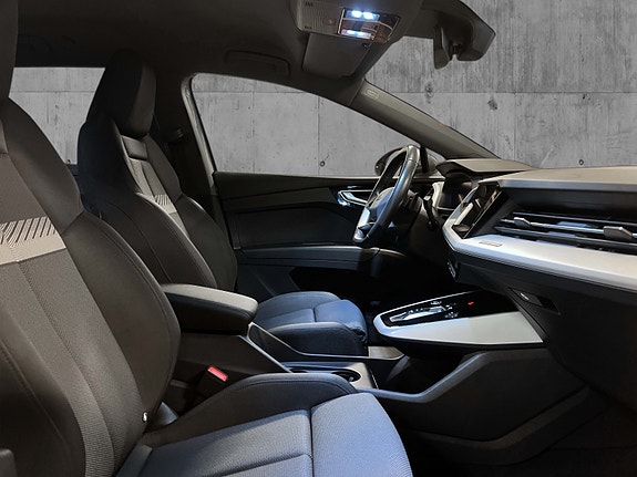 Audi Q4 e-tron 24 of 29