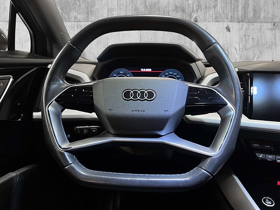 Audi Q4 e-tron 15 of 29