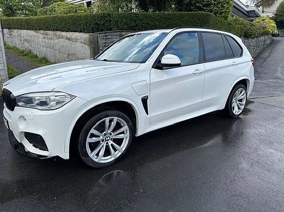 BMW X5 3 of 16