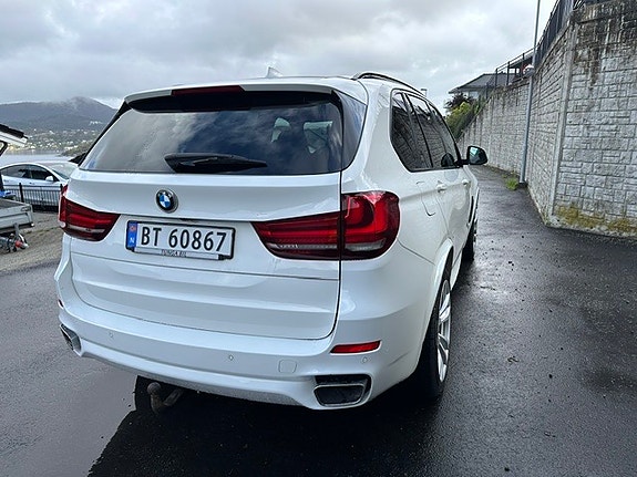 BMW X5 8 of 16
