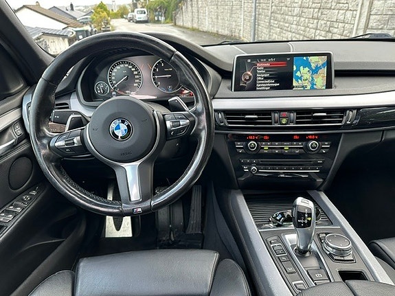 BMW X5 15 of 16