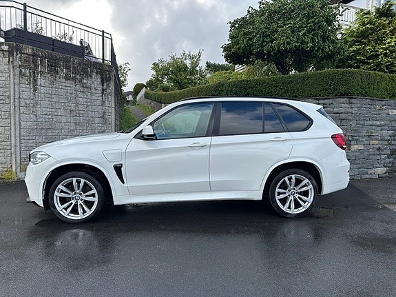 BMW X5 2 of 16