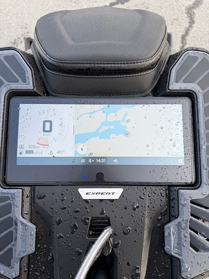Ski-doo Summit Expert 850 E-TEC Turbo R 6 of 6