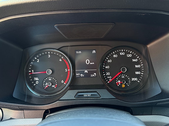 Volkswagen Crafter 14 of 30