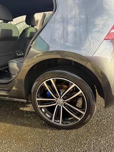 Volkswagen Golf VII 15 of 17