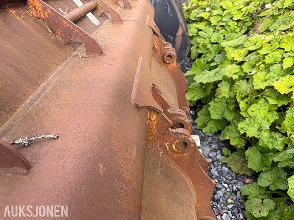 Andre Hjullasterskuffe med Volvo BM-feste 10 of 10