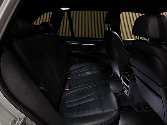 BMW X5 18 of 30