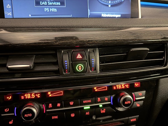BMW X5 27 of 30