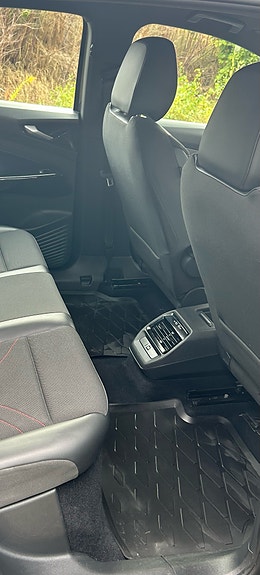 Volkswagen ID.4 GTX 12 of 19