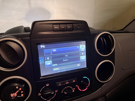 Peugeot Partner 21 of 25