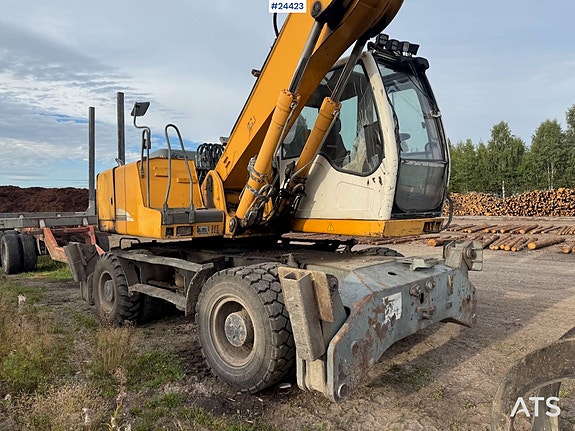 Liebherr A904C Hjulgraver m/ hevbar hytte 3 of 14