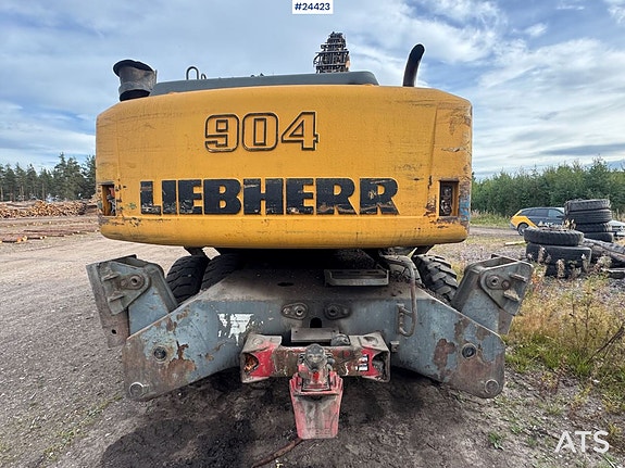 Liebherr A904C Hjulgraver m/ hevbar hytte 6 of 14