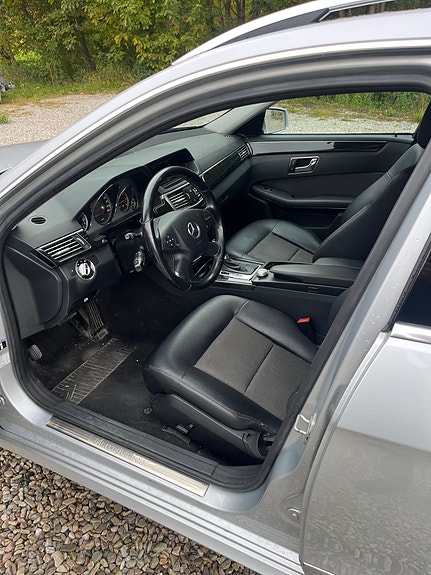 Mercedes-Benz E220 d 10 of 12