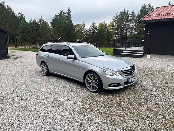Mercedes-Benz E220 d 8 of 12
