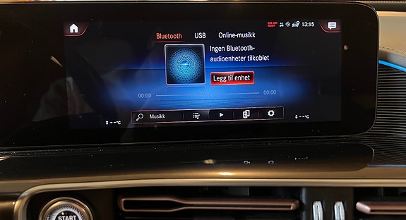 Mercedes-Benz EQC400 27 of 30