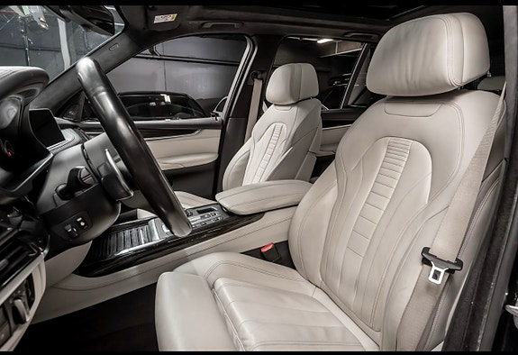 BMW X5 9 of 30