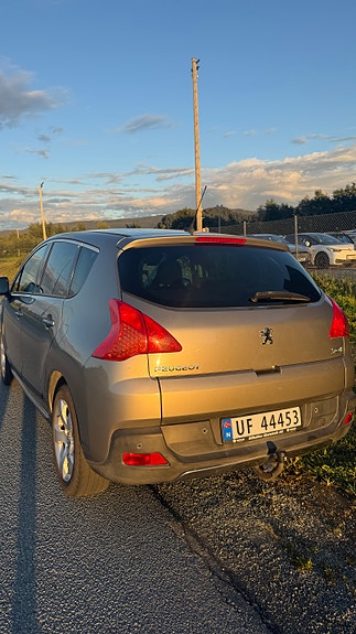 Peugeot 3008 11 of 12