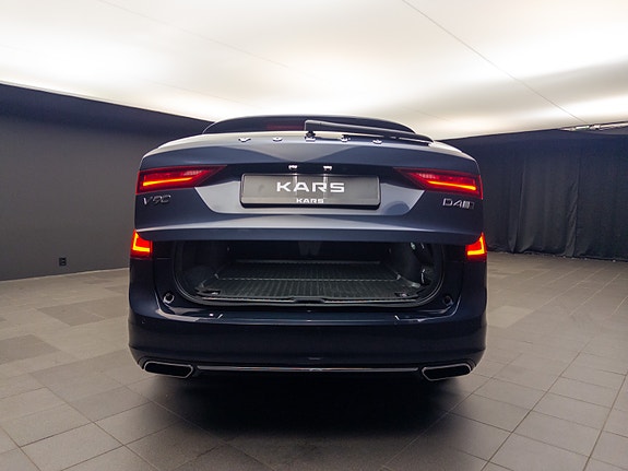 Volvo V90 12 of 30