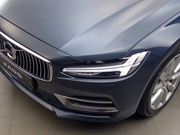 Volvo V90 15 of 30
