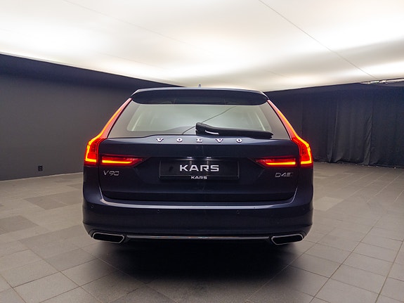 Volvo V90 11 of 30