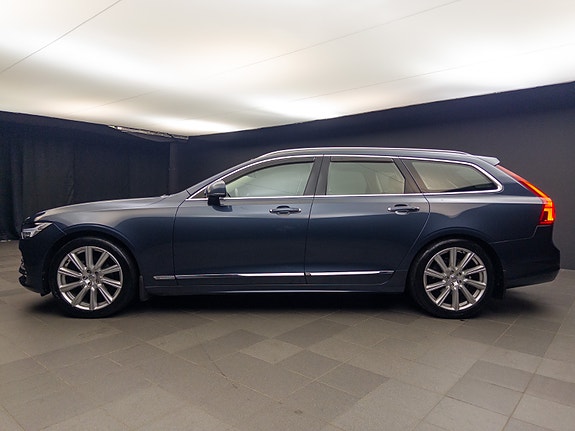 Volvo V90 6 of 30