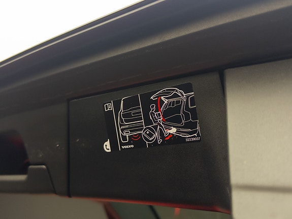 Volvo V90 30 of 30