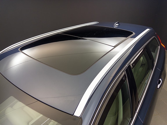 Volvo V90 18 of 30