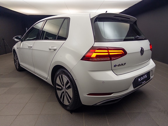 Volkswagen e-Golf VII 19 of 30