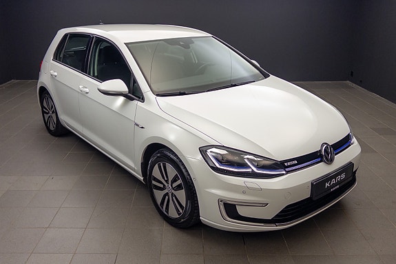 Volkswagen e-Golf VII 2 of 30