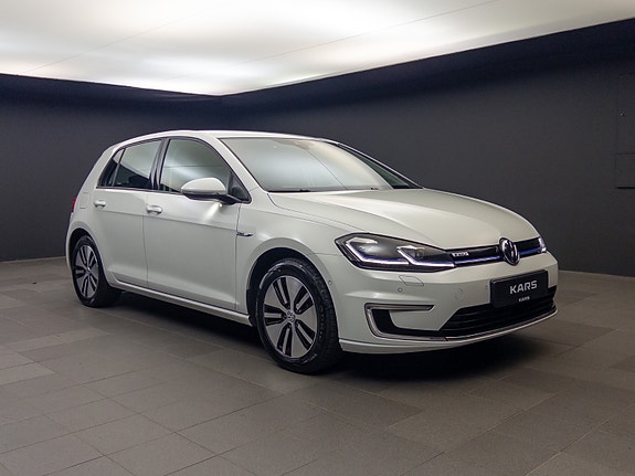 Volkswagen e-Golf VII 7 of 30