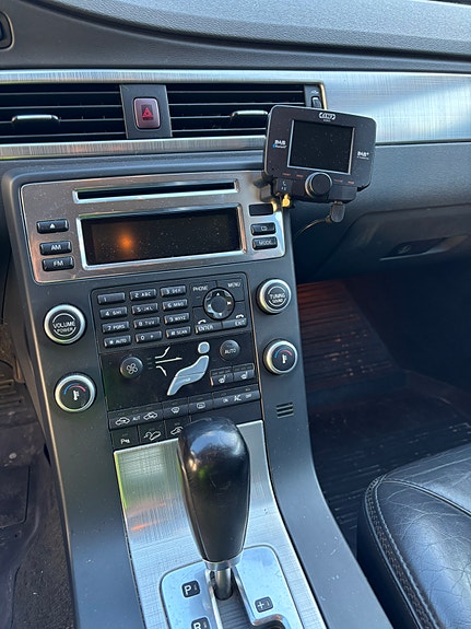 Volvo XC70 16 of 21