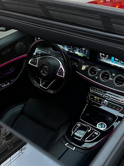Mercedes-Benz E350 e 6 of 8