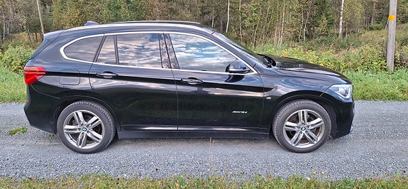 BMW X1 4 of 19