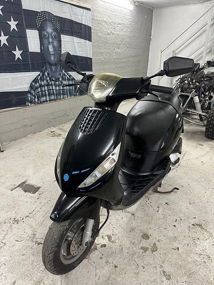Piaggio ZIP 50 5 of 6