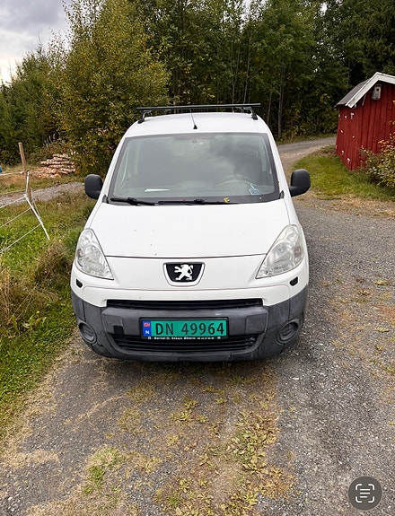Peugeot Partner 2 of 10