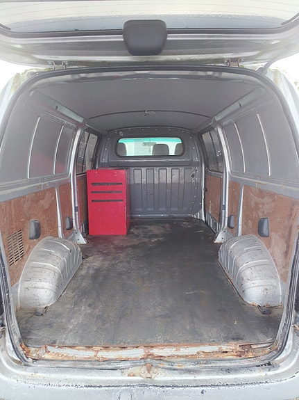 Toyota HiAce 20 of 22