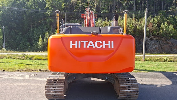 Hitachi ZX210LC-6 5 of 22