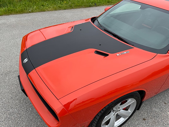 Dodge Challenger 12 of 29