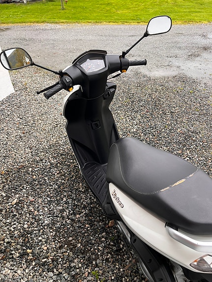 Peugeot Kisbee 10 of 18