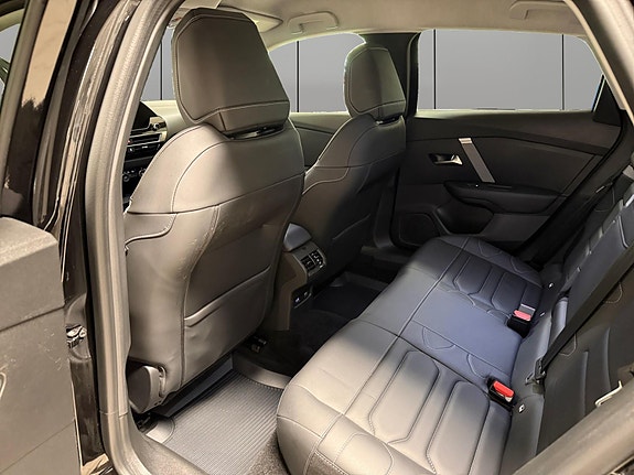 Citroen E-C4 26 of 30