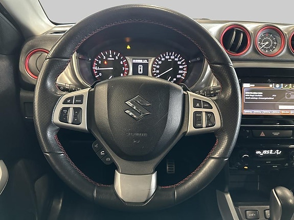 Suzuki Vitara 11 of 18