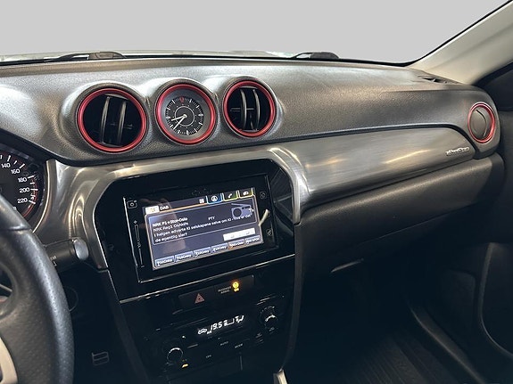 Suzuki Vitara 13 of 18