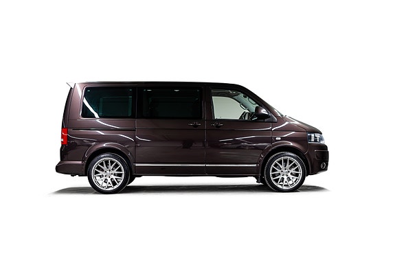 Volkswagen Multivan 11 of 30
