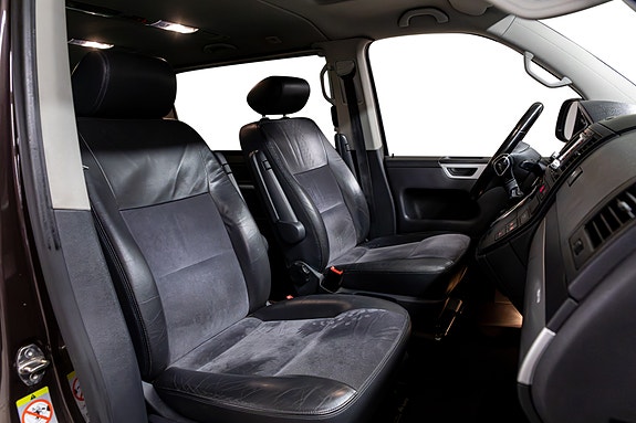 Volkswagen Multivan 20 of 30