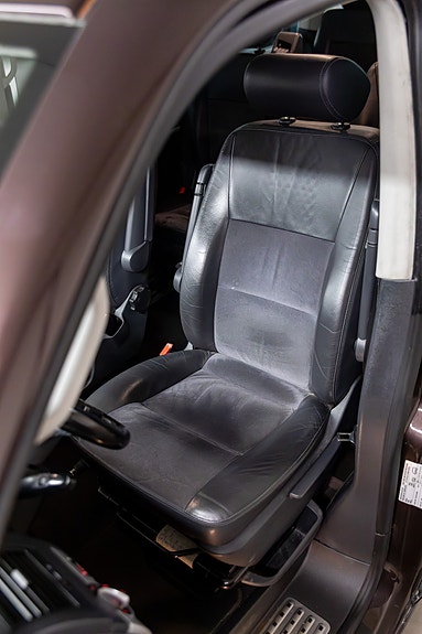 Volkswagen Multivan 15 of 30
