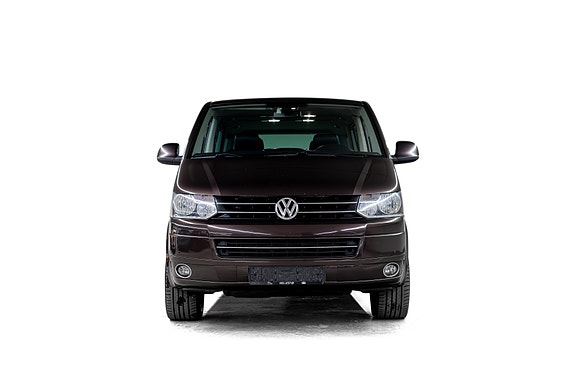 Volkswagen Multivan 8 of 30
