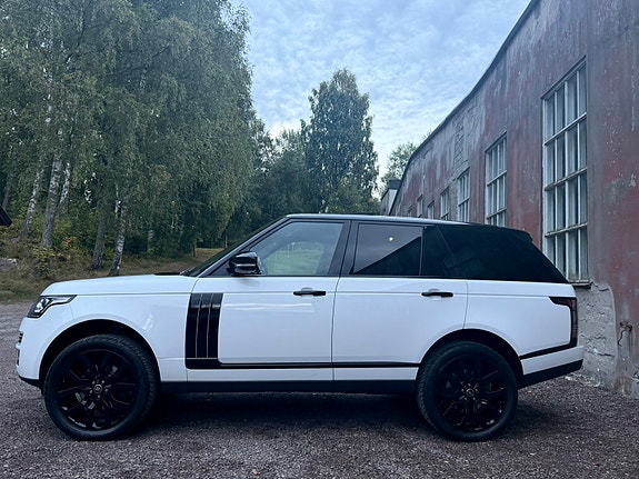 Land Rover Range Rover 9 of 30